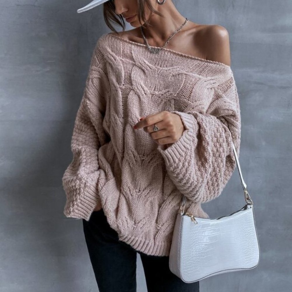 CASUAL DOLLZ  Cable Knit Sweater - Picture 4 of 7